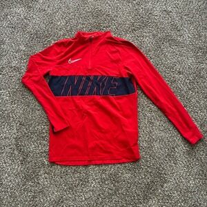 Nike Men's Large Red Quarter-Zip Long Sleeve Pullover Shirt
